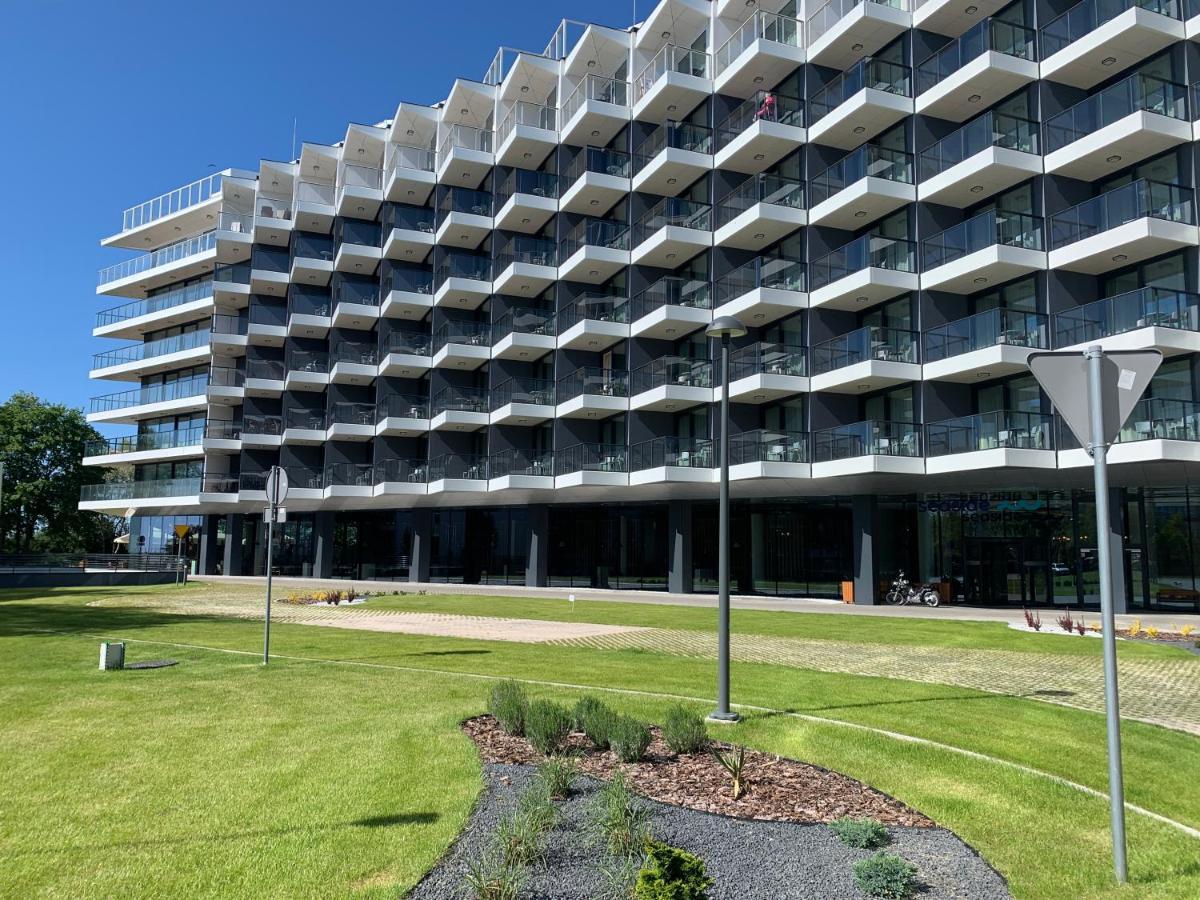 Seaside Park Apartamenty Prywatne Z Widokiem Na Morze โควอบเซก ภายนอก รูปภาพ