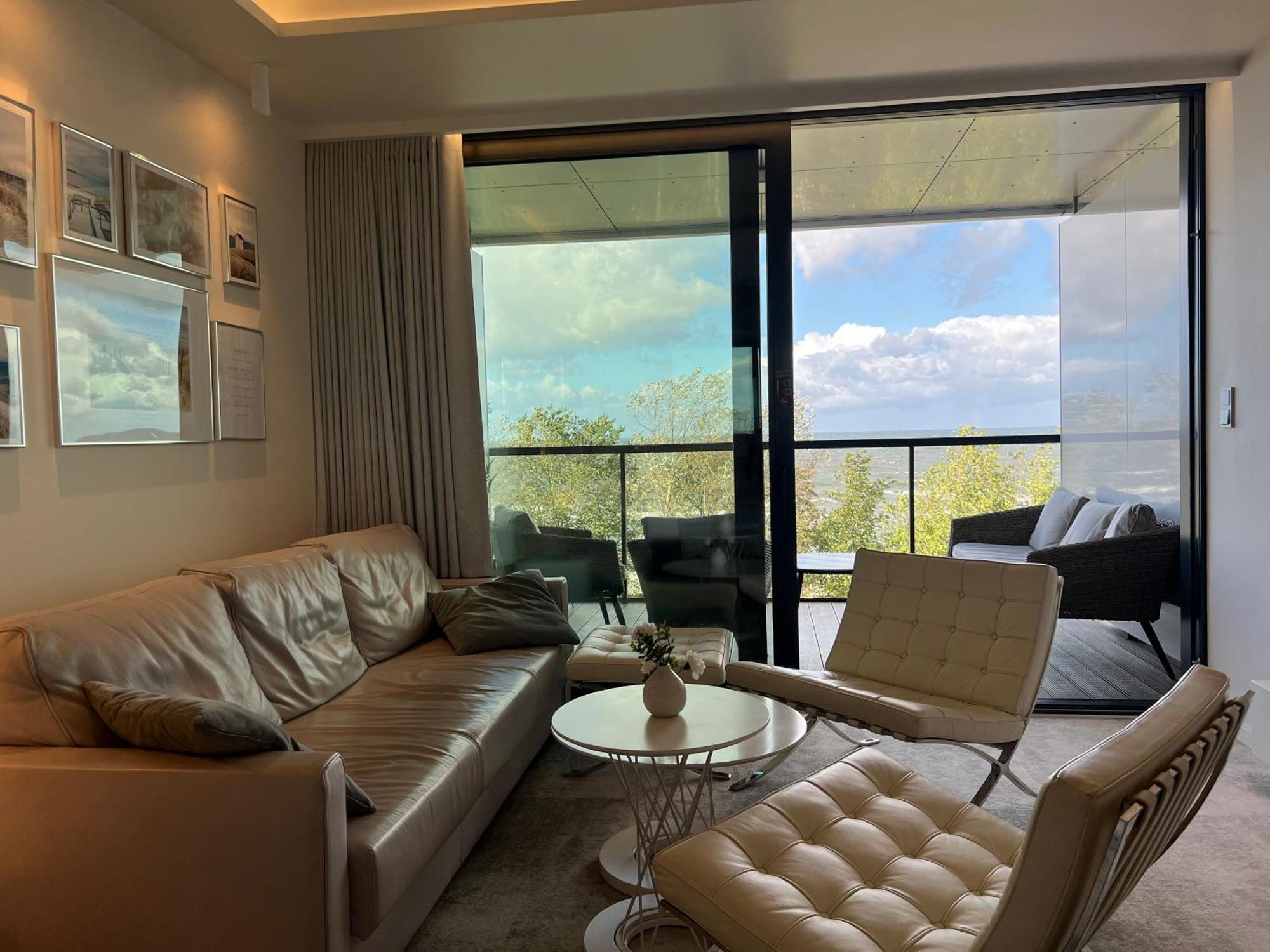 Seaside Park Apartamenty Prywatne Z Widokiem Na Morze โควอบเซก ภายนอก รูปภาพ